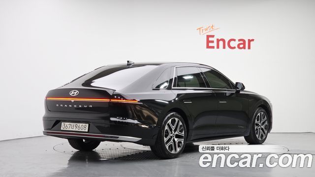 Hyundai Grandeur из Кореи Encar