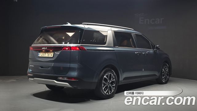 Kia Carnival из Кореи Encar