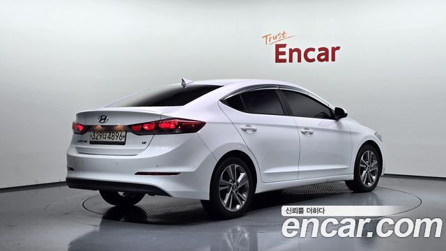 Hyundai AVANTE из Кореи Encar