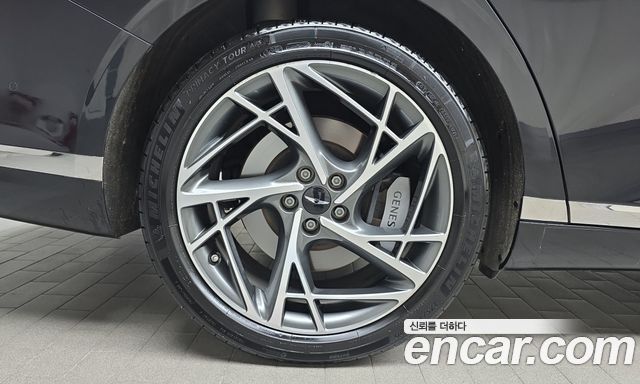Genesis G90 из Кореи Encar