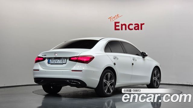 Mercedes-Benz A-Class из Кореи Encar