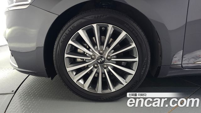 Kia K7 из Кореи Encar