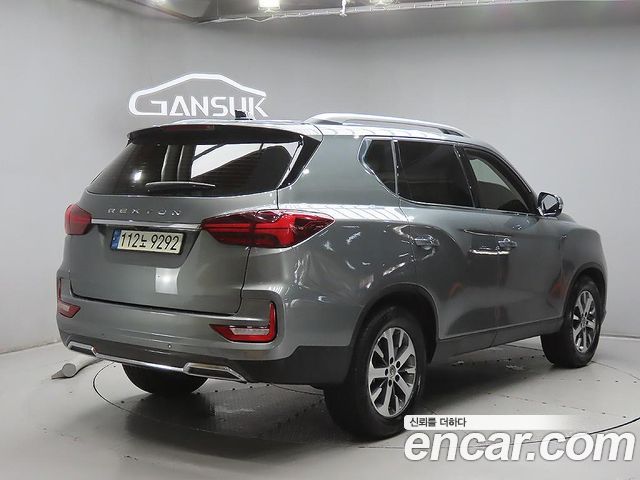 Ssangyong Rexton из Кореи Encar