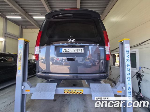 Hyundai Staria из Кореи Encar
