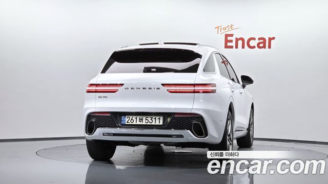 Genesis GV70 из Кореи Encar