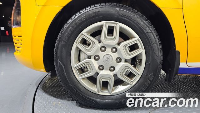 Hyundai Staria из Кореи Encar