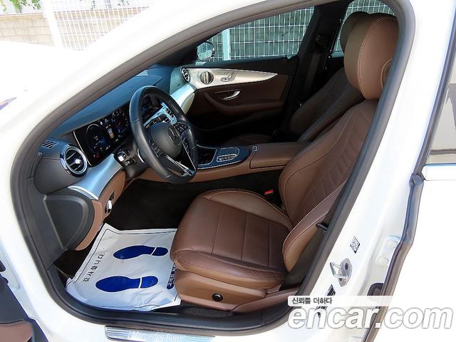 Mercedes-Benz E-Class E350 4MATIC Avantgarde — пробег 52 442 км — фото 5 из 5