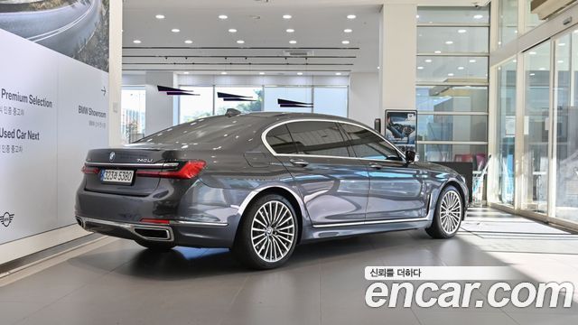 BMW 7-Series 740Li xDrive Design Pure Excellence — пробег 161 808 км — фото 2 из 4