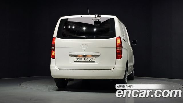 Hyundai Starex Van 3-Seater Smart — пробег 77 763 км — фото 4 из 5