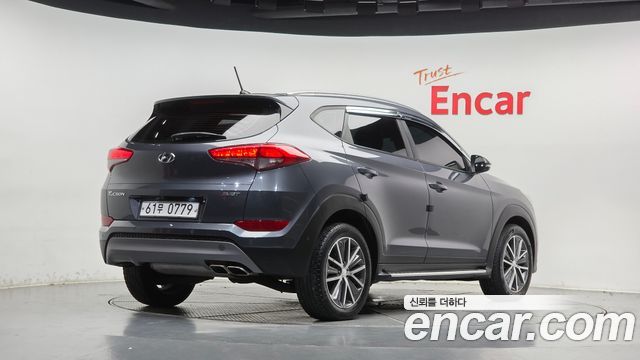 Hyundai Tucson из Кореи Encar