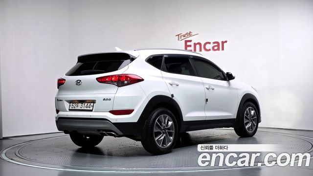 Hyundai Tucson Diesel 2.0 2WD Modern — пробег 114 983 км — фото 2 из 5