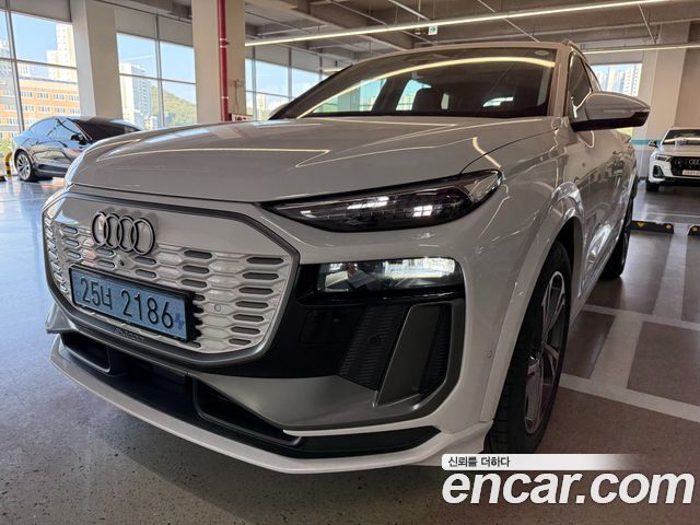 Audi Q6 e-tron из Кореи Encar