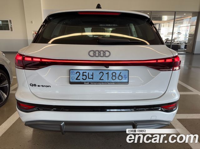 Audi Q6 e-tron из Кореи Encar
