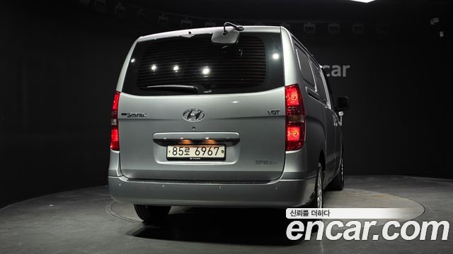 Hyundai Starex Van 3-Seater Smart — пробег 40 927 км — фото 4 из 5