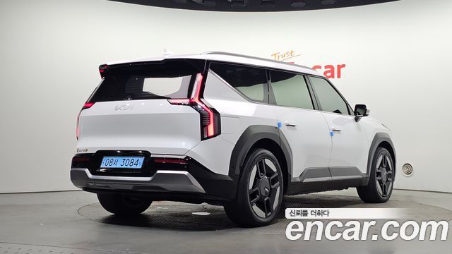 Kia EV9 из Кореи Encar