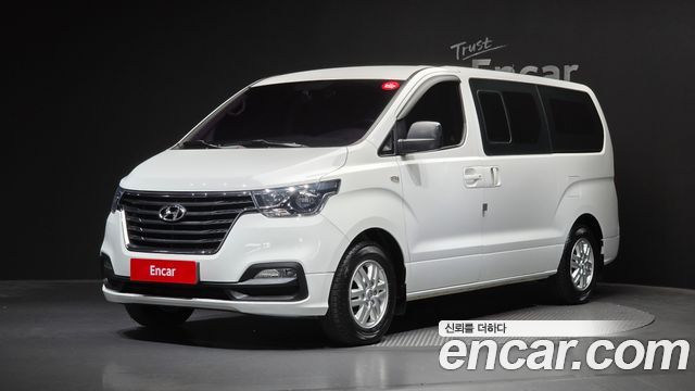 Hyundai Starex Van 5-Seater Modern — пробег 189 329 км — фото 1 из 5