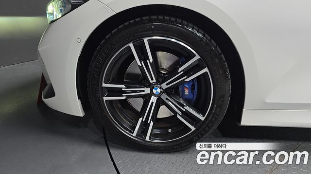 BMW 3-Series из Кореи Encar