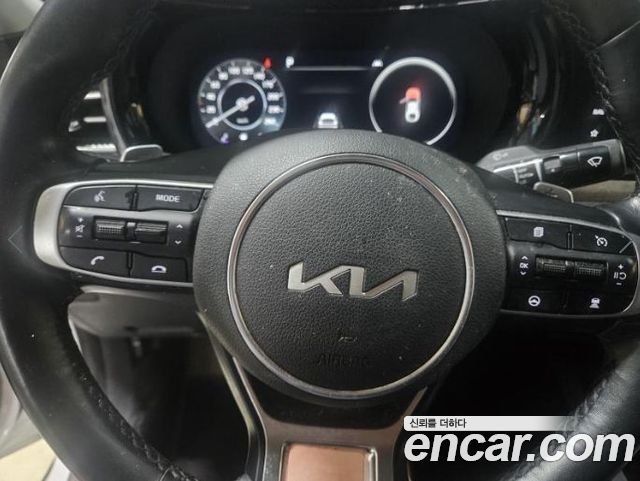 Kia K5 2.0 LPI Signature — пробег 63 243 км — фото 5 из 5
