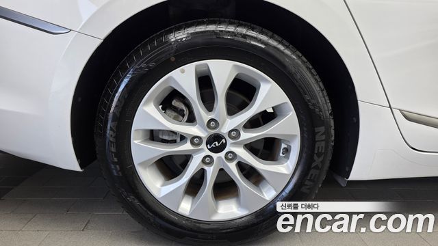 Kia K8 из Кореи Encar