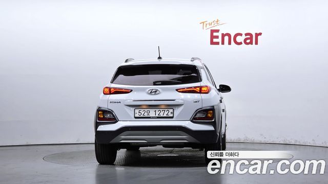 Hyundai Kona из Кореи Encar