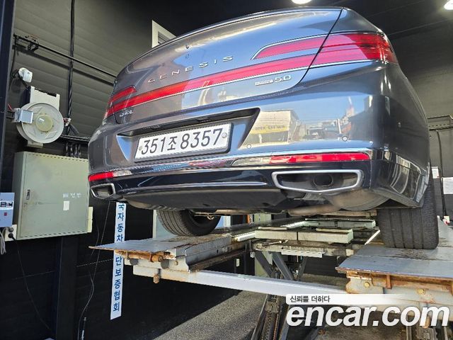 Genesis G90 из Кореи Encar