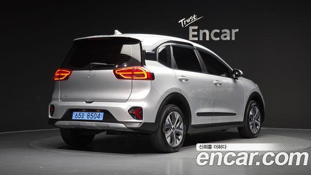Kia Niro из Кореи Encar