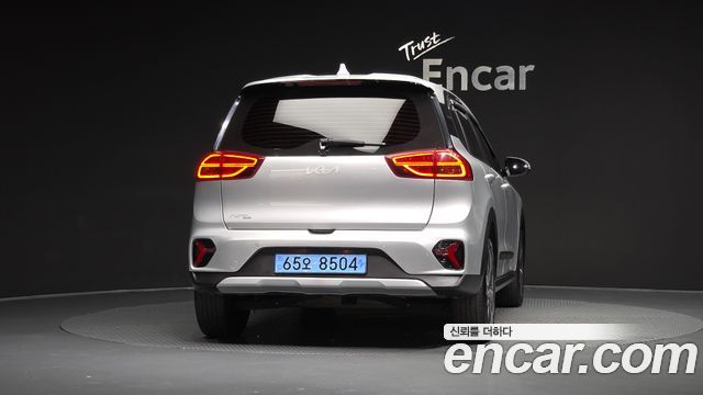 Kia Niro из Кореи Encar