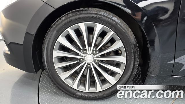 Hyundai Grandeur из Кореи Encar