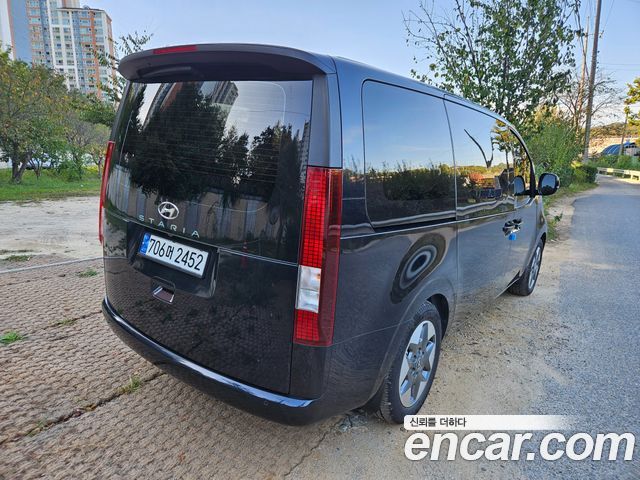 Hyundai Staria из Кореи Encar