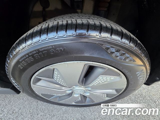 Hyundai Kona Premium — пробег 44 640 км — фото 5 из 5