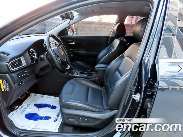 Kia Niro из Кореи Encar