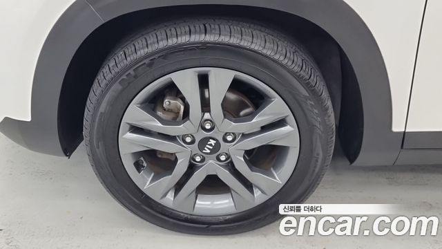 Kia Seltos из Кореи Encar
