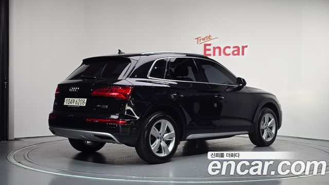 Audi Q5 45 TFSI Quattro Premium — пробег 35 898 км — фото 2 из 5