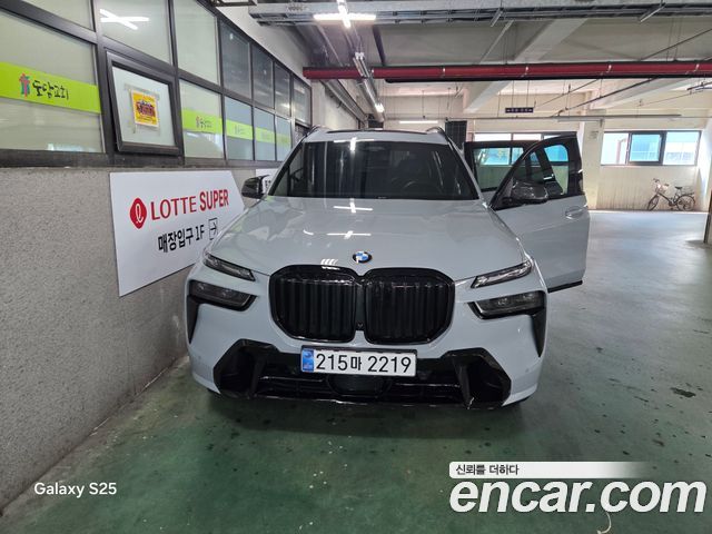BMW X7 xDrive 40i M Sport 6STR — пробег 5 800 км — фото 3 из 5