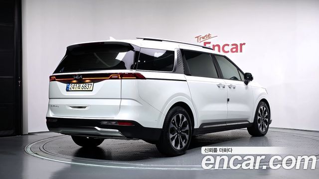 Kia Carnival из Кореи Encar