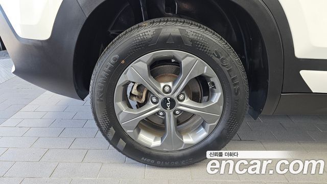 Kia Seltos из Кореи Encar