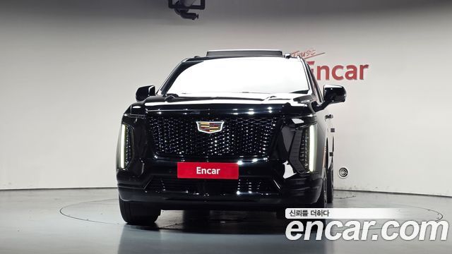 Cadillac Escalade 6.2 Sports Platinum — пробег 14 383 км — фото 3 из 5
