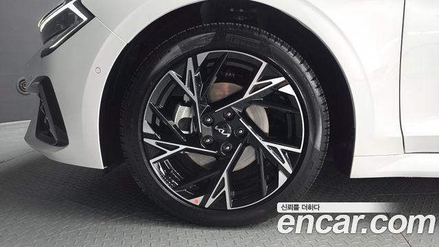 Kia K5 Signature — пробег 6 448 км — фото 5 из 5