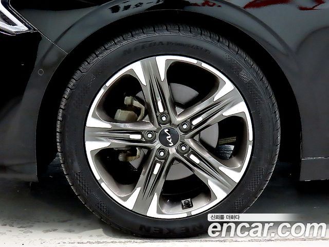 Kia K5 2.0 Signature — пробег 66 997 км — фото 5 из 5