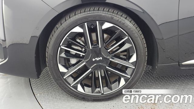 Kia K8 из Кореи Encar