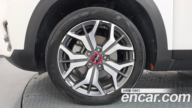 Kia Seltos из Кореи Encar