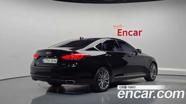 Hyundai Genesis из Кореи Encar