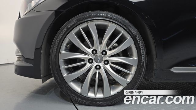 Hyundai Genesis из Кореи Encar