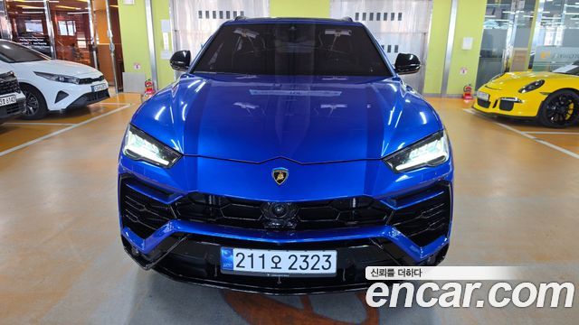 Lamborghini Urus из Кореи Encar