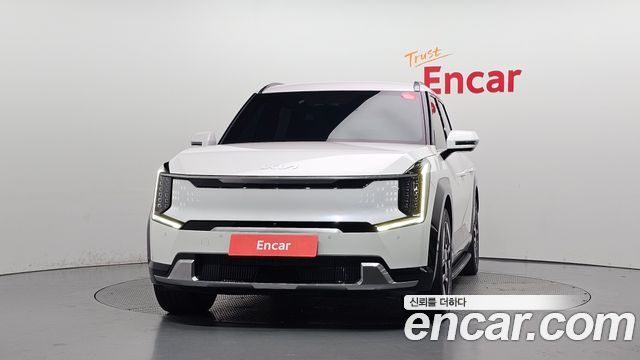 Kia EV9 Long Range 4WD Earth — пробег 41 238 км — фото 3 из 5