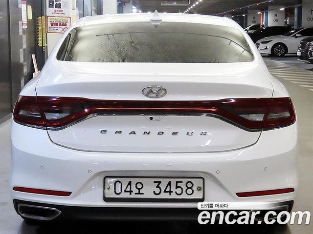Hyundai Grandeur из Кореи Encar
