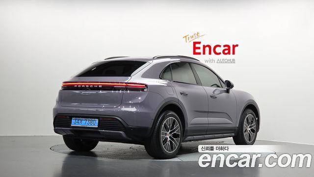 Porsche Macan из Кореи Encar