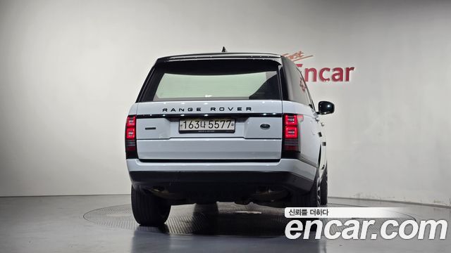 Land Rover Range Rover 4.4 SDV8 Vogue SE DIESEL — пробег 154 668 км — фото 4 из 5