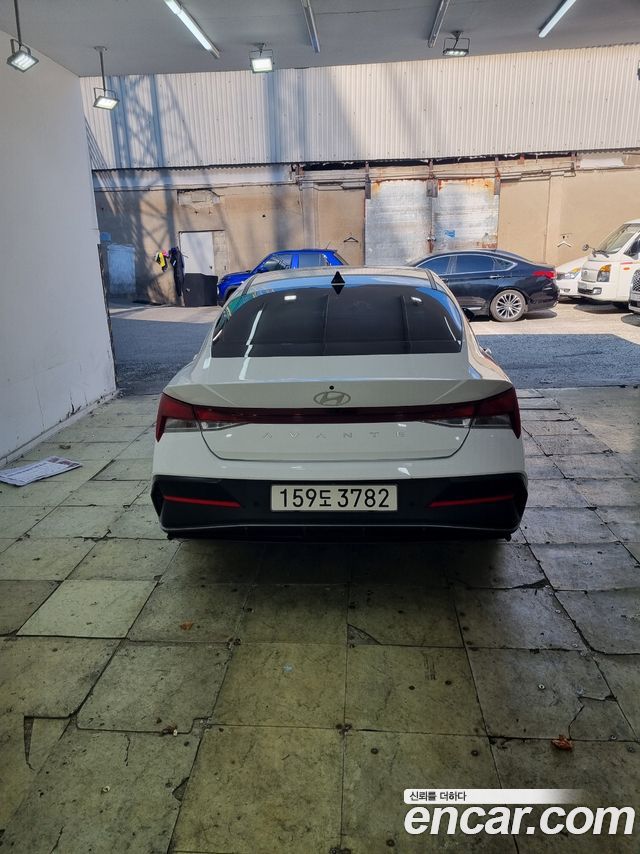 Hyundai AVANTE 1.6 Smart — пробег 48 418 км — фото 3 из 5