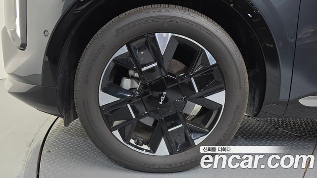 Kia Sportage Gasoline 1.6 Turbo 2WD Signature — пробег 7 387 км — фото 5 из 5